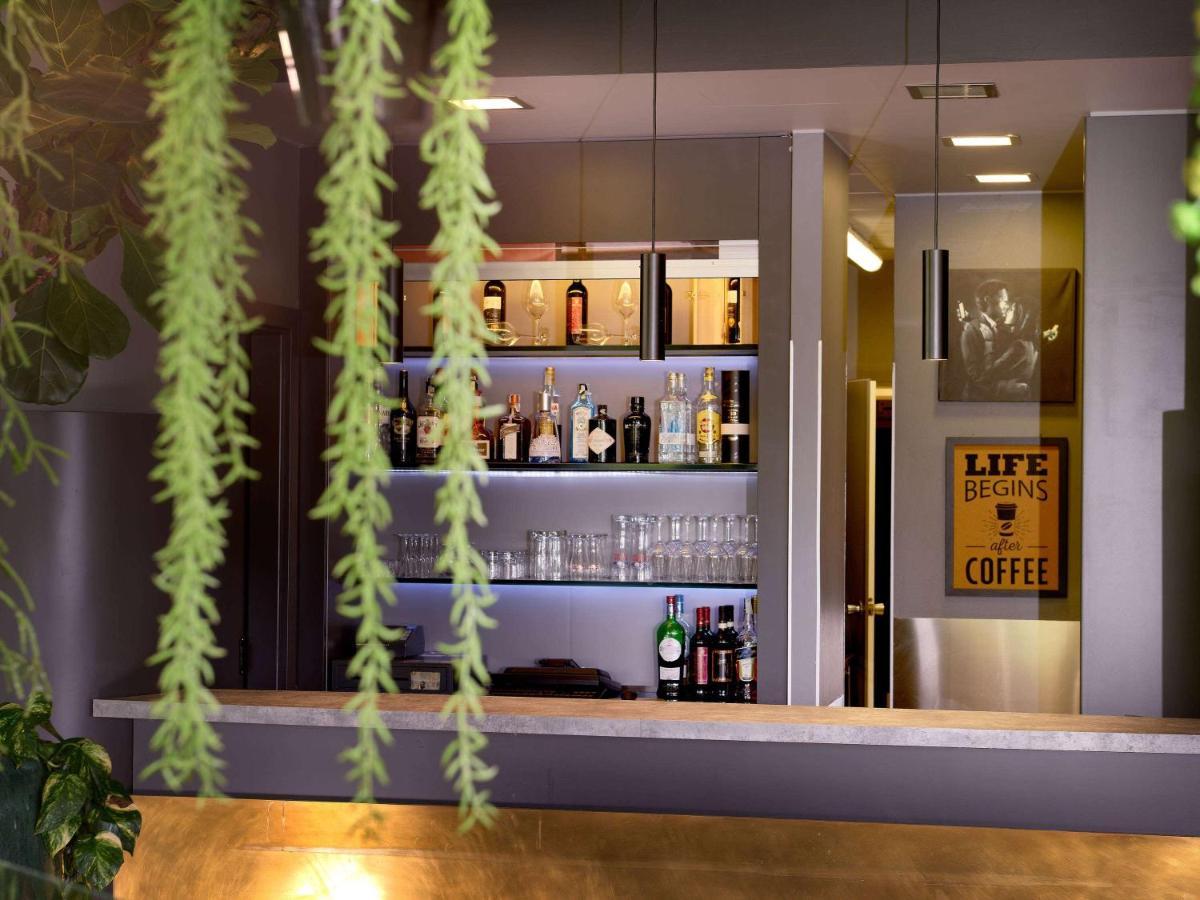 Hotel Ibis Firenze Prato Est Campi Bisenzio Bagian luar foto
