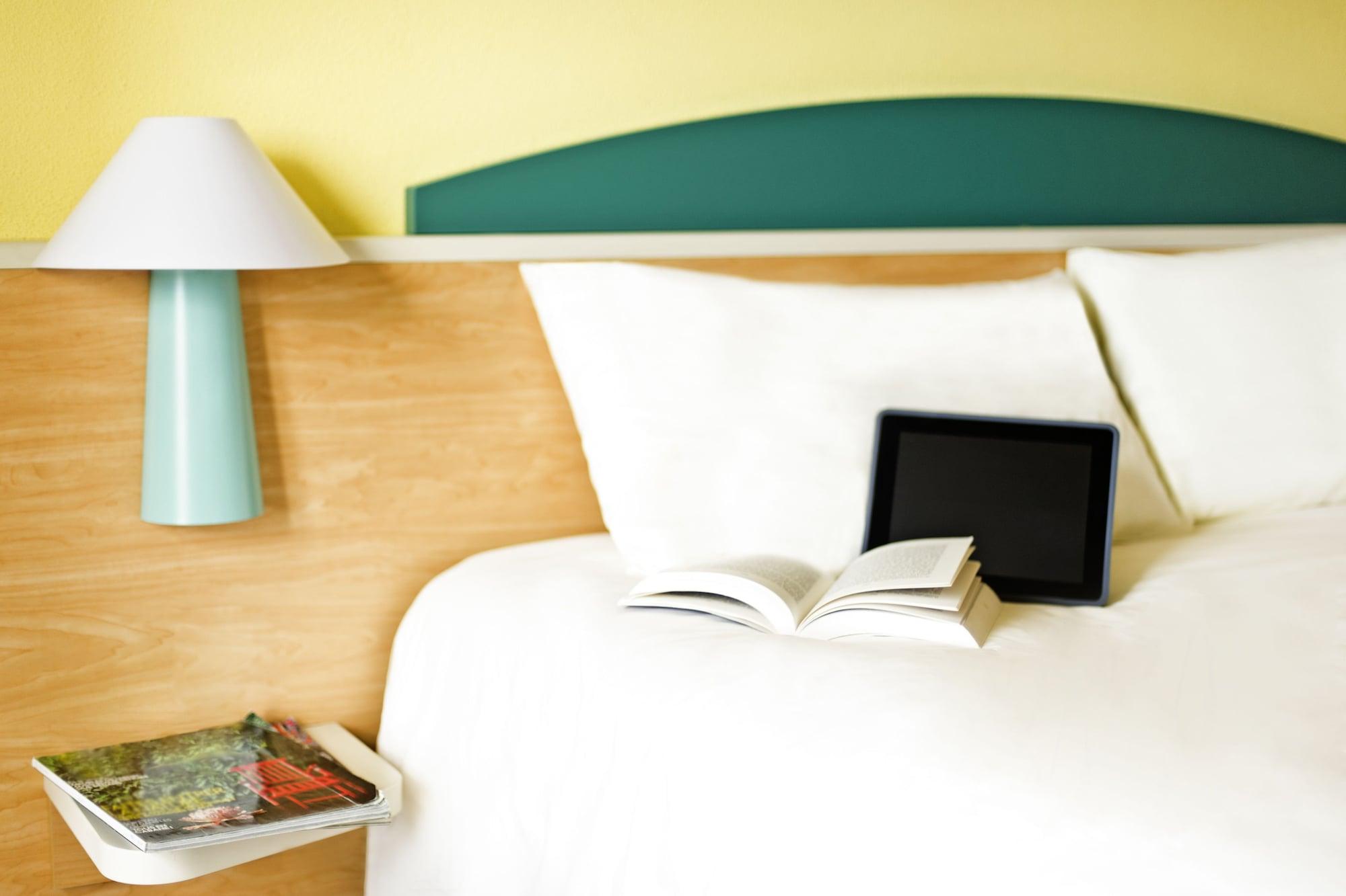 Hotel Ibis Firenze Prato Est Campi Bisenzio Bagian luar foto